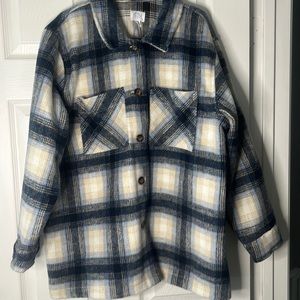 Time and Tru Shaker Jacket